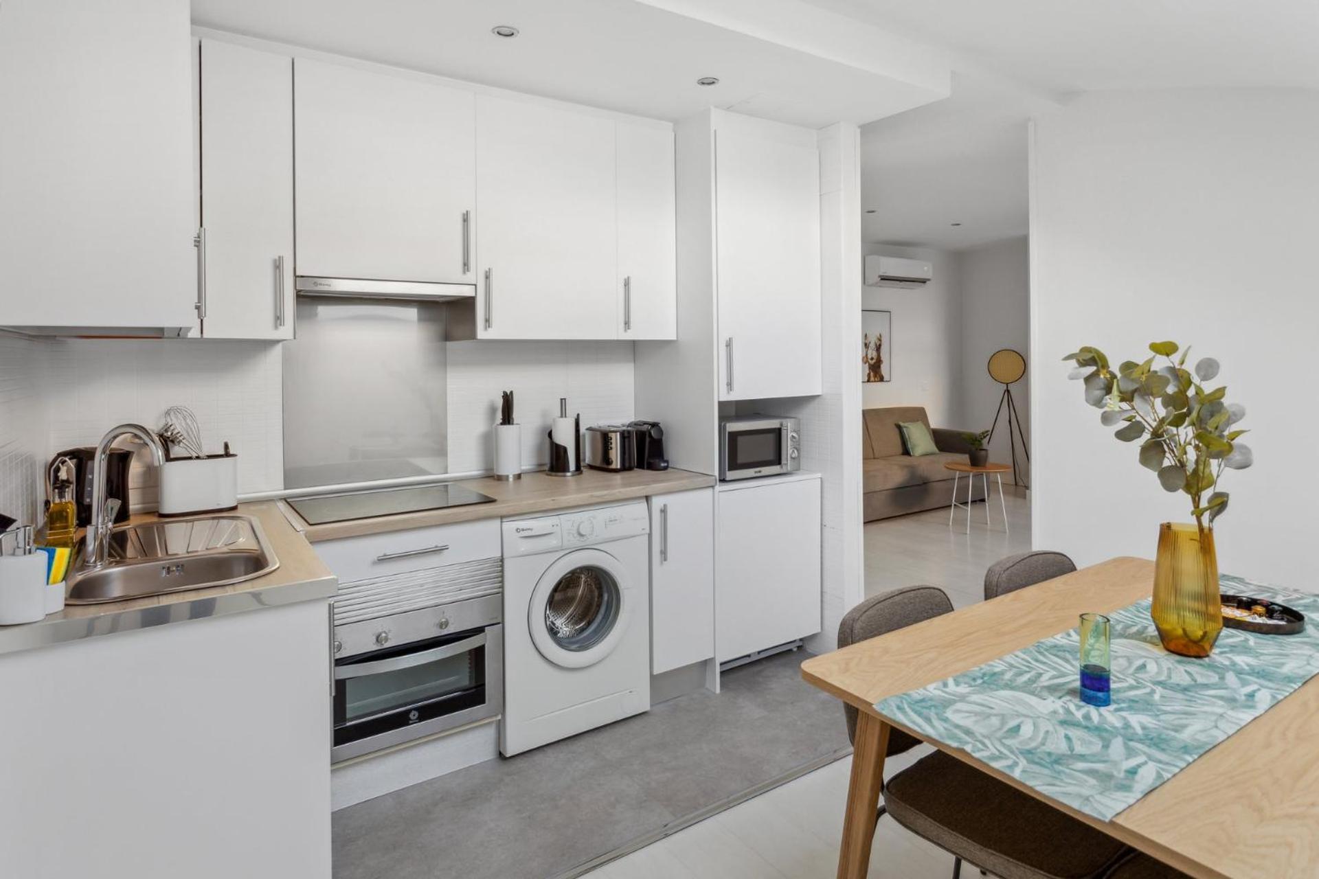 Limehome Madrid Calle De La Paloma Eksteriør bilde