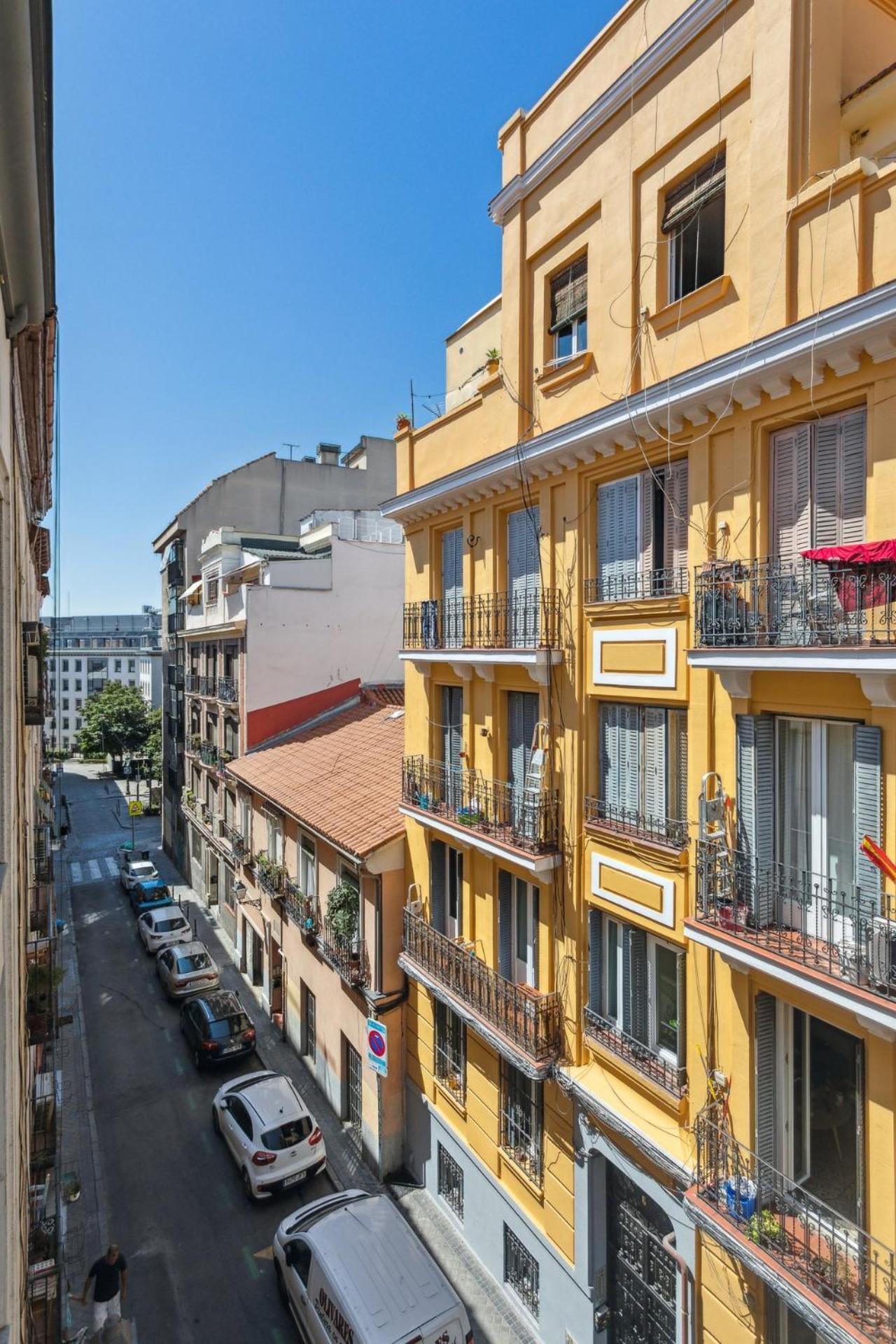 Limehome Madrid Calle De La Paloma Eksteriør bilde
