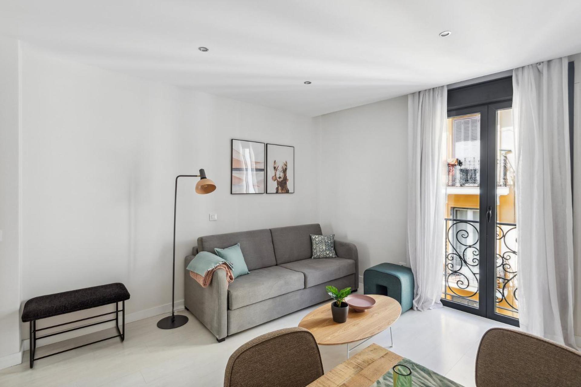 Limehome Madrid Calle De La Paloma Eksteriør bilde