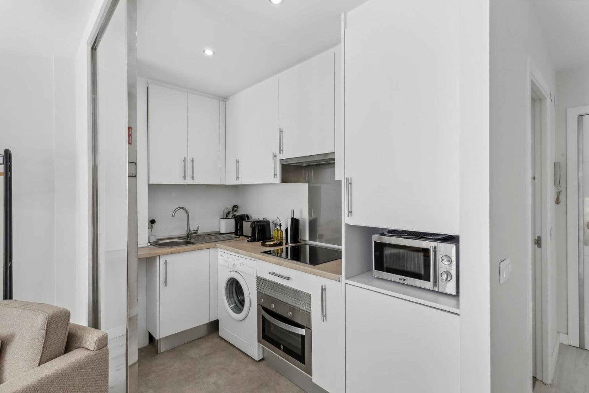 Limehome Madrid Calle De La Paloma Eksteriør bilde