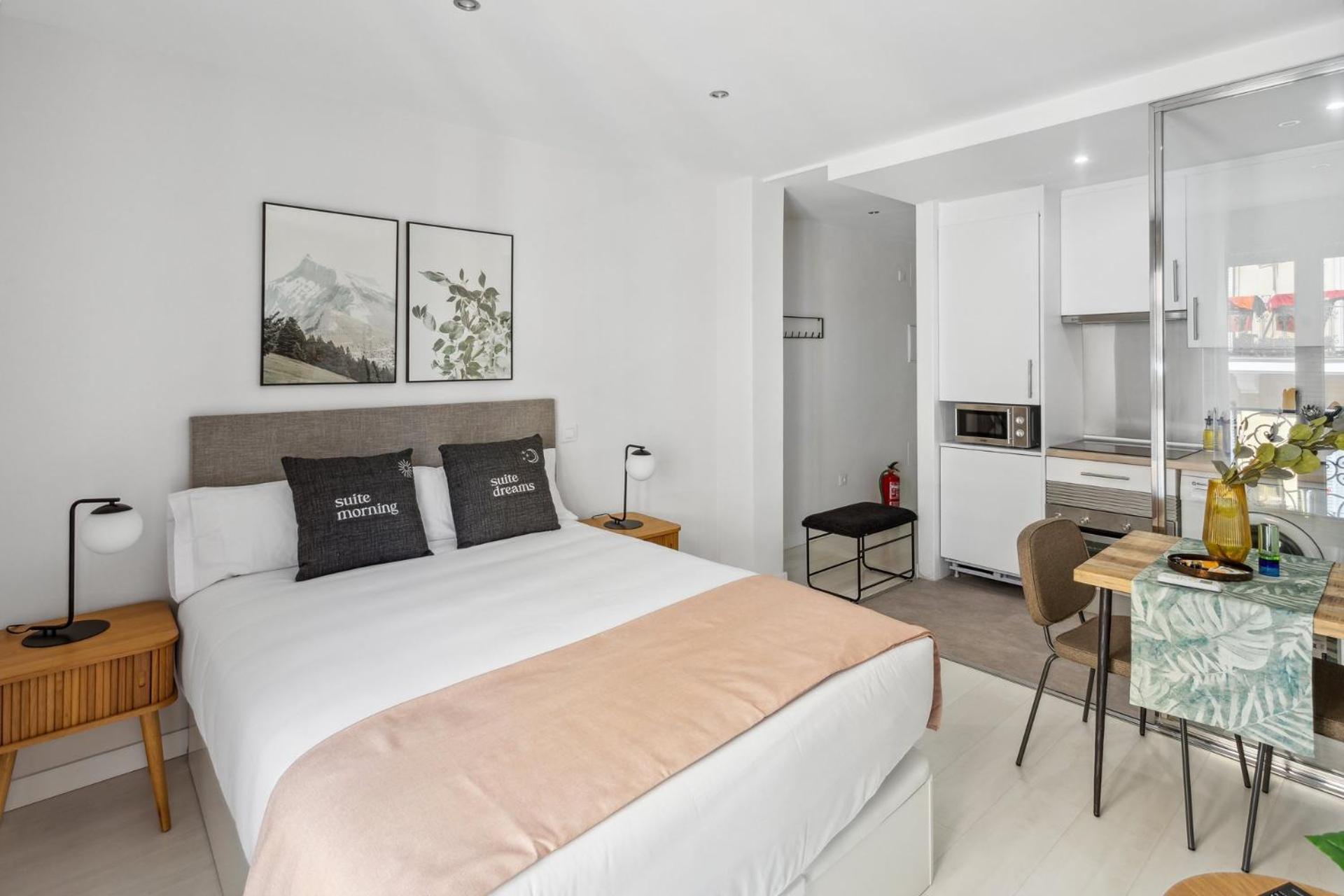 Limehome Madrid Calle De La Paloma Eksteriør bilde