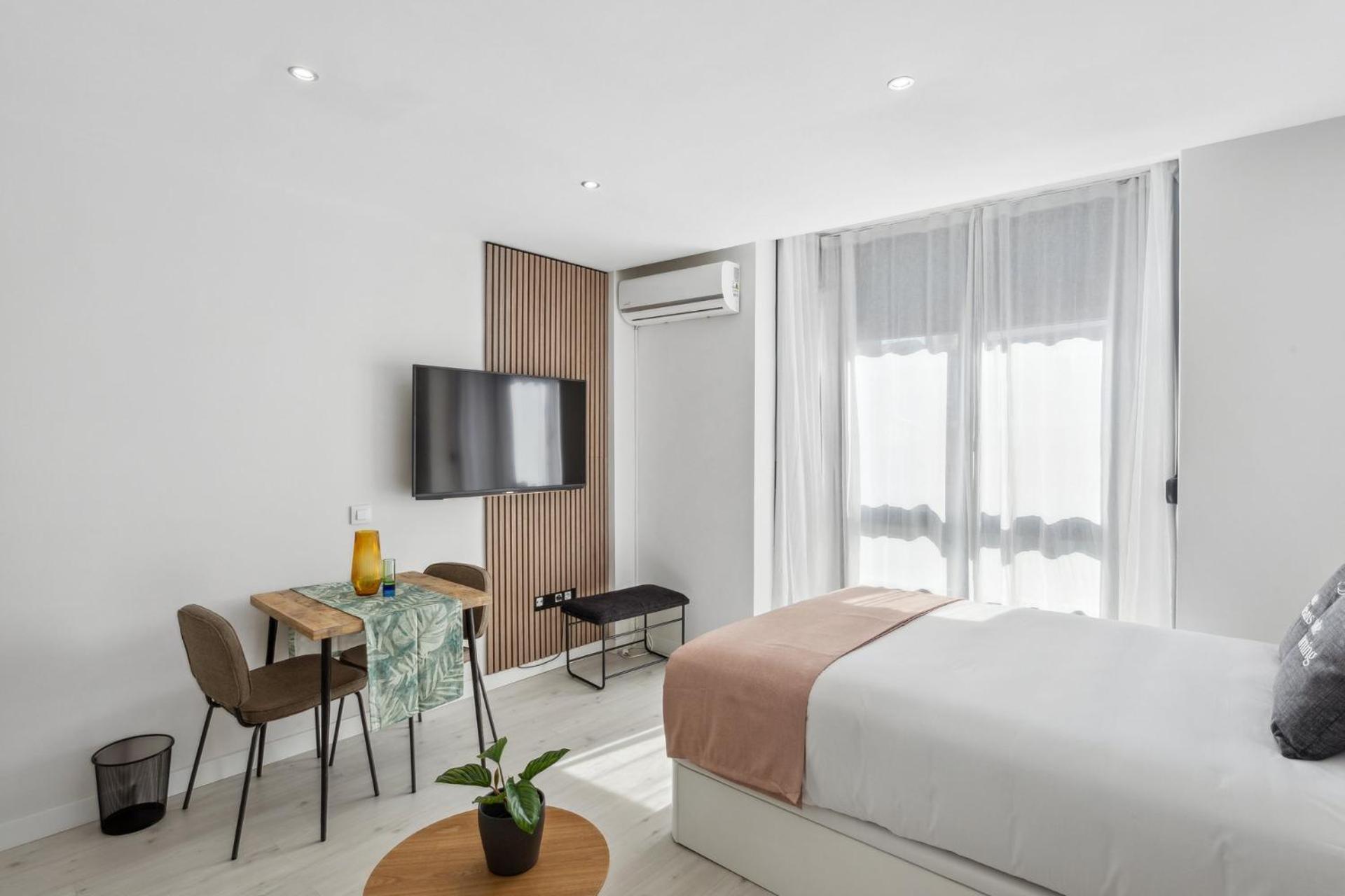 Limehome Madrid Calle De La Paloma Rom bilde